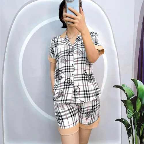 Đồ bộ quần đùi pijama áo tay ngắn cổ bẻ hoạ tiết