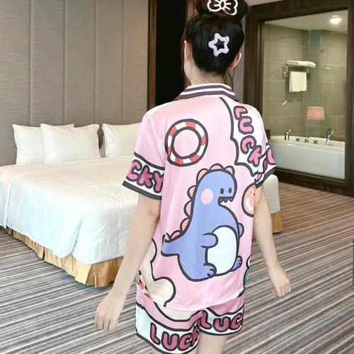Đồ bộ quần đùi pijama áo tay ngắn cổ bẻ hoạ tiết