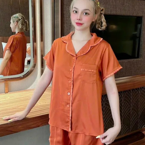 Đồ bộ quần đùi pijama áo tay ngắn cổ bẻ màu trơn