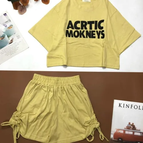 Đồ bộ quần đùi rút dây áo crop tay ngắn in chữ