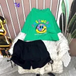 Đồ bộ quần đùi rút dây áo crop tay ngắn in hình