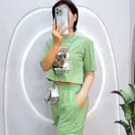 Đồ bộ quần đùi rút dây áo crop top in hình gấu
