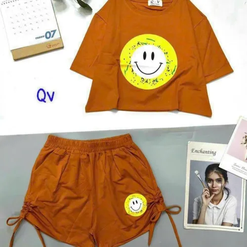 Đồ bộ quần đùi rút dây áo crop top tay ngắn in hình