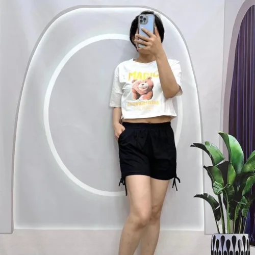 Đồ bộ quần đùi rút dây áo croptop tay ngắn in hình