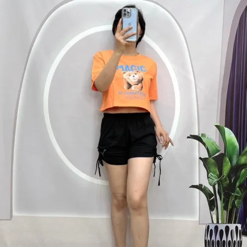 Đồ bộ quần đùi rút dây áo croptop tay ngắn in hình