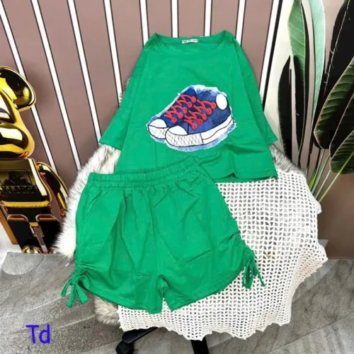 Đồ bộ quần đùi rút dây áo tay ngắn in hình giày