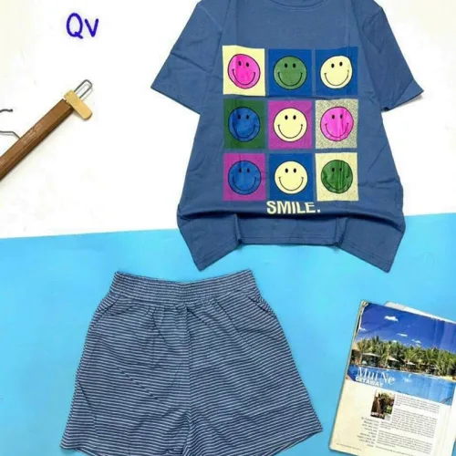 Đồ bộ quần đùi sọc áo tay ngắn in hình mặt cười