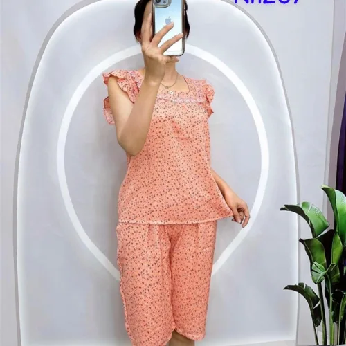 Đồ bộ quần lửng áo sát nách bèo cổ vuông hoạ tiết hoa