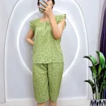 Đồ bộ quần lửng áo sát nách bèo cổ vuông hoạ tiết hoa