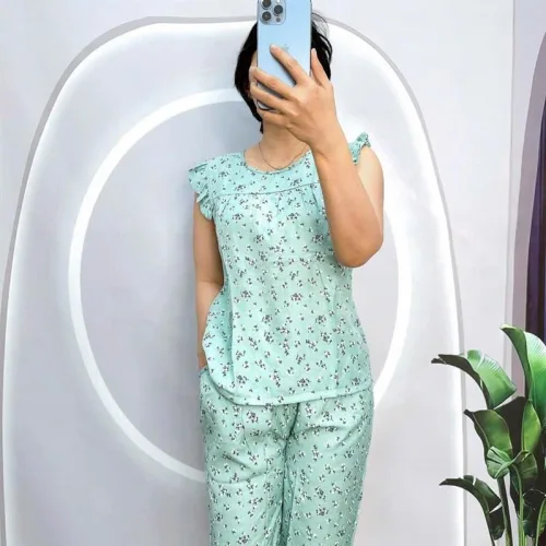 Đồ bộ quần lửng áo sát nách bèo hoạ tiết
