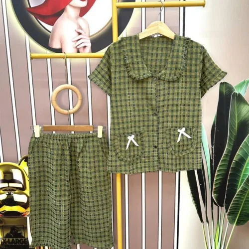 Đồ bộ quần lửng áo tay ngắn cổ sen caro