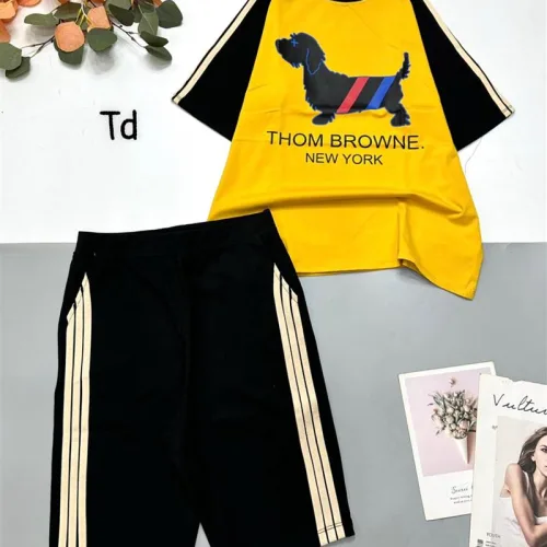 Đồ bộ quần lửng áo tay ngắn cổ tròn in hình chú chó