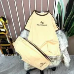 Đồ bộ quần lửng áo tay ngắn in chữ phối viền trắng