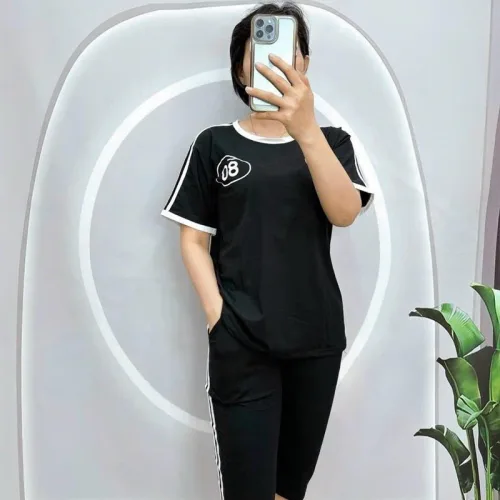 Đồ bộ quần lửng áo tay ngắn phối viền in hình