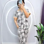Đồ bộ quần lửng pijama áo tay ngắn cổ bẻ hoạ tiết