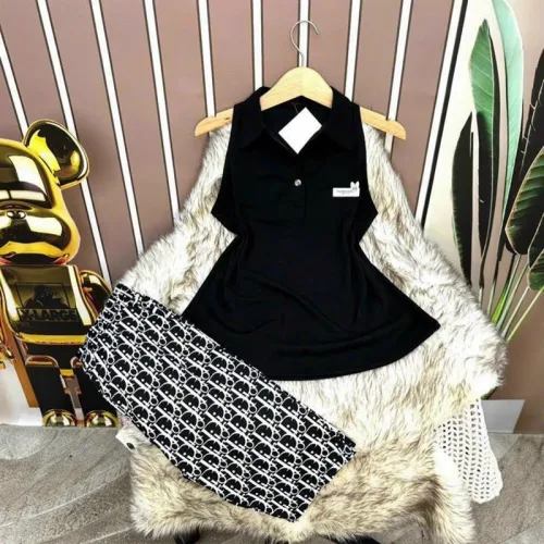 Đồ bộ quần ngố áo sát nách màu trơn cổ bẻ
