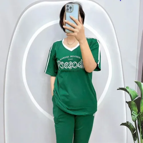 Đồ bộ quần ngố áo tay ngắn in chữ form rộng