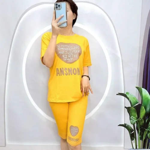 Đồ bộ quần ngố áo tay ngắn in hình trái tim trắng chữ