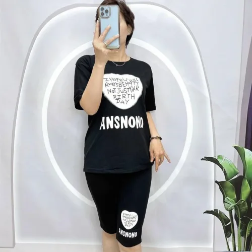 Đồ bộ quần ngố áo tay ngắn in hình trái tim trắng chữ