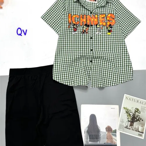 Đồ bộ quần ngố đen áo sơ mi tay ngắn cổ bẻ caro