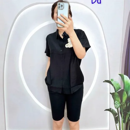 Đồ bộ quần ngố đen áo sơ mi tay ngắn in hình