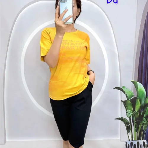 Đồ bộ quần ngố đen áo tay ngắn in nhiều chữ