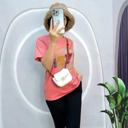 Đồ bộ quần ngố đen áo tay ngắn cổ tròn in chữ