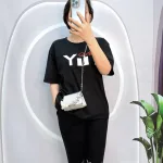 Đồ bộ quần ngố đen áo tay ngắn in chữ form rộng