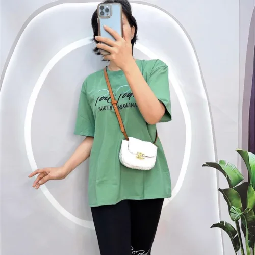Đồ bộ quần ngố đen áo tay ngắn in chữ form rộng
