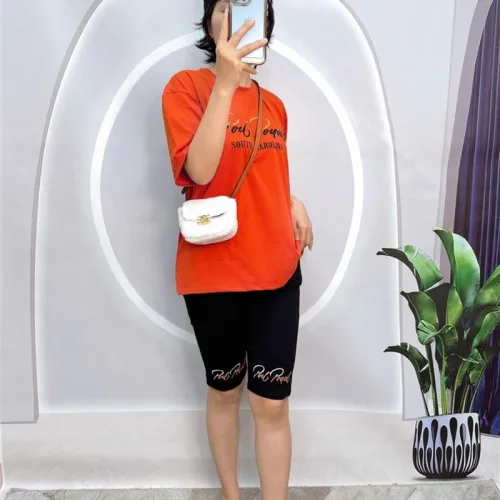 Đồ bộ quần ngố đen áo tay ngắn in chữ form rộng
