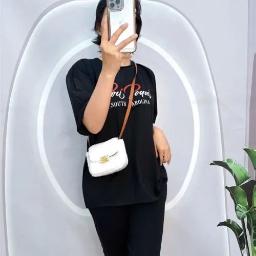 Đồ bộ quần ngố đen áo tay ngắn in chữ form rộng