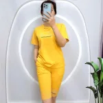 Đồ bộ quần ngố màu áo tay ngắn in chữ