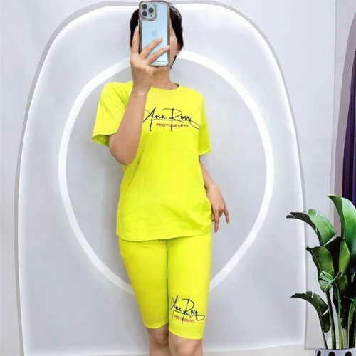 Đồ bộ quần ngố màu áo tay ngắn in chữ