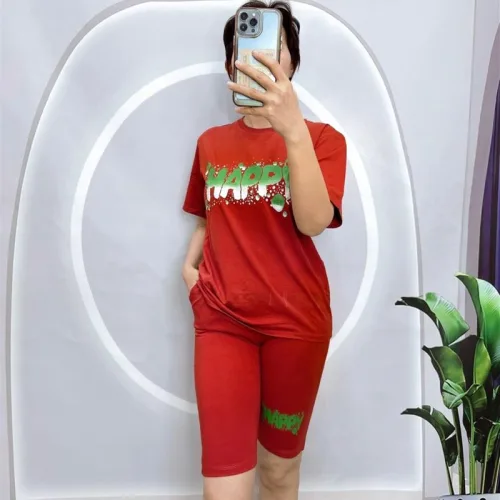 Đồ bộ quần ngố màu áo tay ngắn in chữ