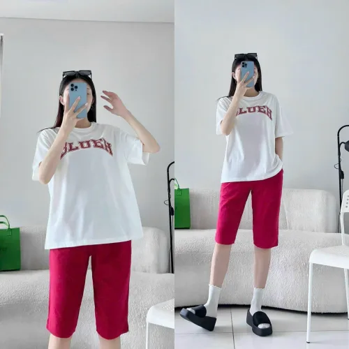 Đồ bộ quần ngố màu áo tay ngắn in chữ