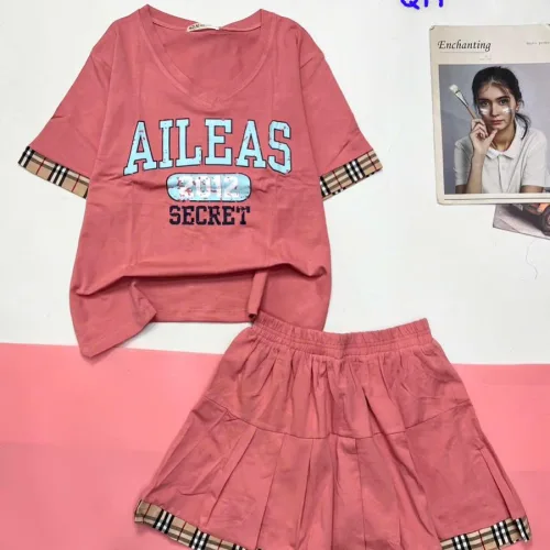 đồ bộ quần váy áo tay ngắn in chữ ALLEAS