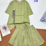 đồ bộ quần váy áo thun tay ngắn in chữ dọc