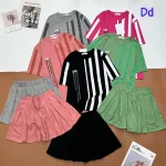 đồ bộ quần váy áo thun tay ngắn in chữ dọc