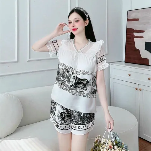 Đồ bộ satin quần đùi áo tay ngắn bèo cổ bèo hoạ tiết dể thương