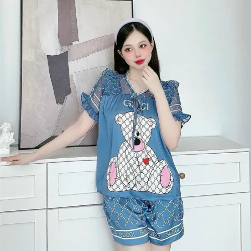 Đồ bộ satin quần đùi áo tay ngắn bèo cổ bèo hoạ tiết dể thương