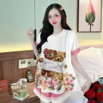 Đồ bộ satin quần đùi áo tay ngắn cổ tròn in hình dể thương