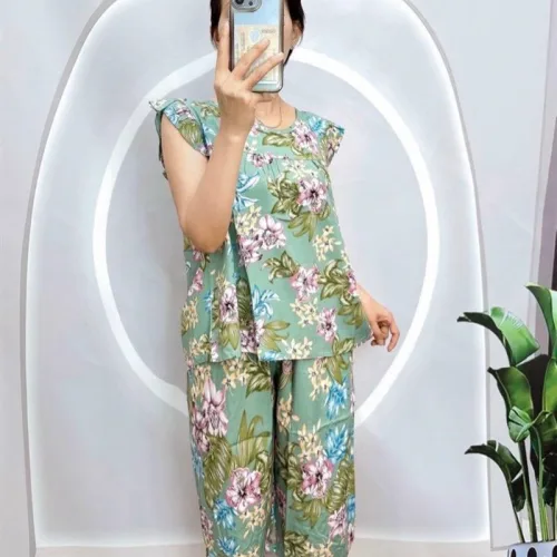 Đồ bộ tonl form lớn quần lửng áo sát nách bèo họa tiết