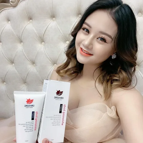 Dùng bao nhiêu cách cũng không trắng thì sử dụng ngay Whitening Body Cream Linh Hương nhé
