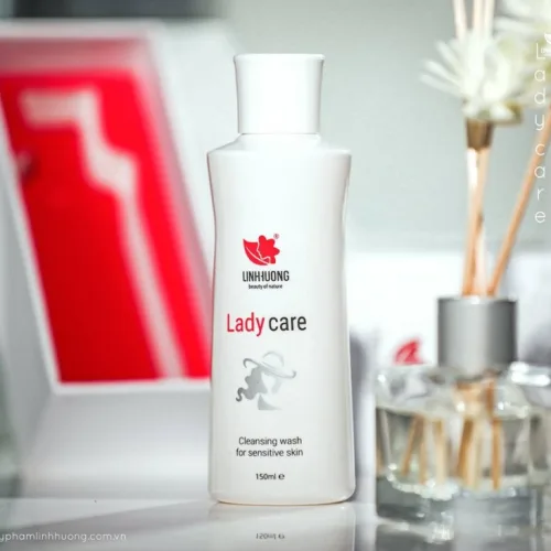 Dung dịch vệ sinh phụ nữ lady care linh hương chính hãng