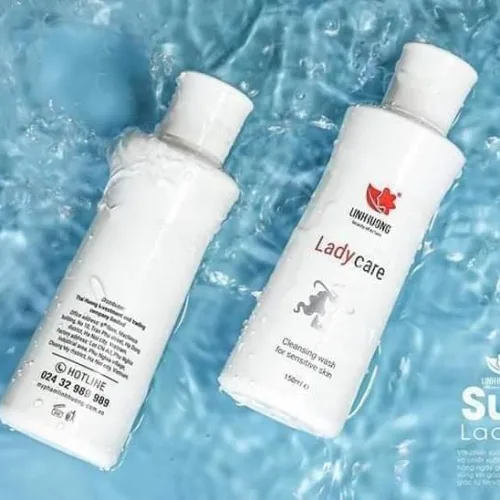 Dung Dịch Vệ Sinh Phụ Nữ Lady Care Linh Hương