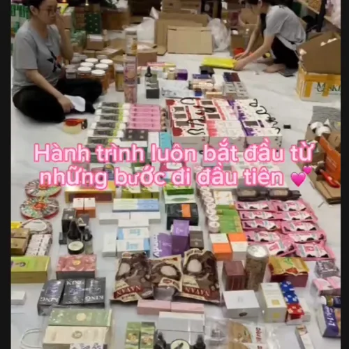 E cảm ơn tất cả mọi người đã đồng hành cùng shop Ann trong thời gian qua ạ. Love all🥰