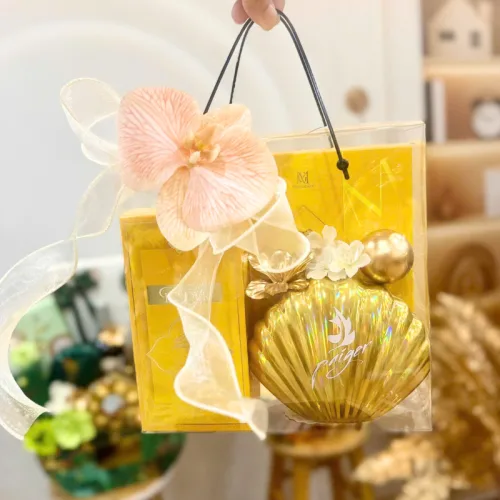 Giỏ Quà Tết Trong Suốt - Quà Tặng Tết Sang Trọng - Quà Trang Trí Tết