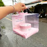 Hộp Quà Tặng Tẩy Tế Bào Chết Dưỡng Ẩm Toàn Thân Dove Hương Hoa Anh Đào 298g