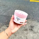 Hộp Quà Tặng Tẩy Tế Bào Chết Dưỡng Ẩm Toàn Thân Dove Hương Hoa Anh Đào 298g