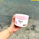 Hộp Quà Tặng Tẩy Tế Bào Chết Dưỡng Ẩm Toàn Thân Dove Hương Hoa Anh Đào 298g